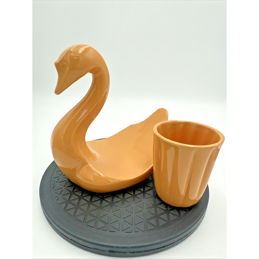 VTG MCM Vohann Of California Swan Towel Holder And Cup